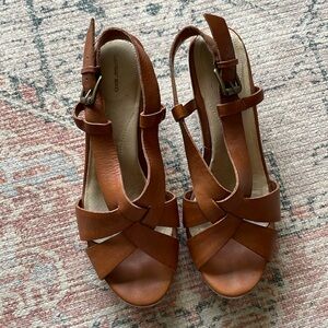 Lands End Leather Sandals